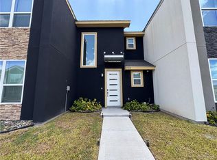5512 N Crown Point, Pharr, TX 78577