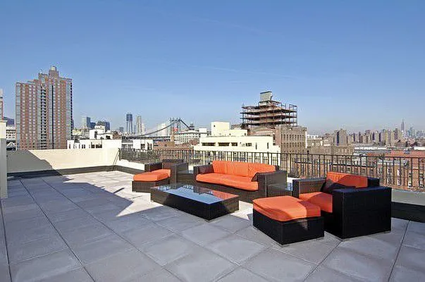 Rented by Corcoran | media 14