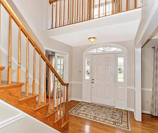 4th image of 4463 S Meadow Ct