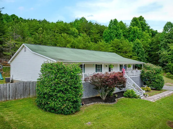 437 Neal Dr, Bluff City, TN 37618