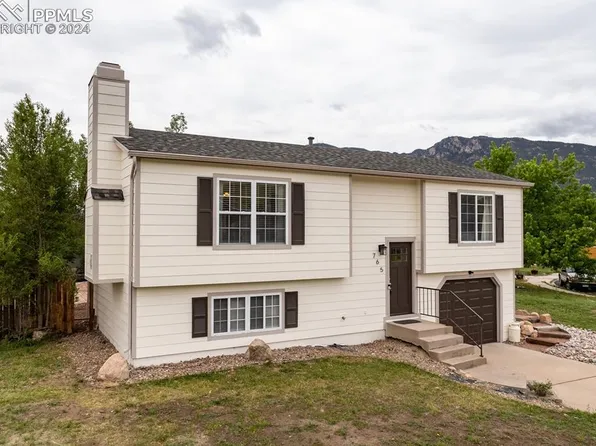 765 Crosstrail Dr, Colorado Springs, CO 80906
