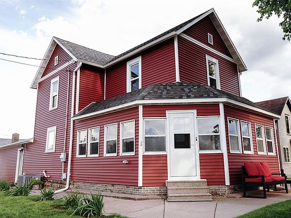 2nd image of 205 E Hudson Street