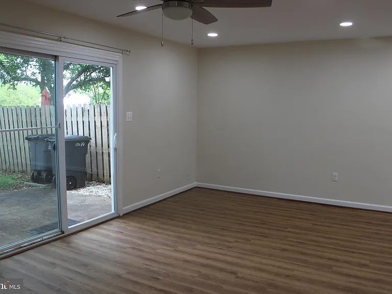 10130 Shiloh Ct — Photo 6