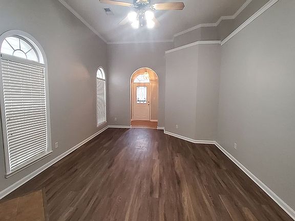 5th image of 2706 Bending Elm Dr