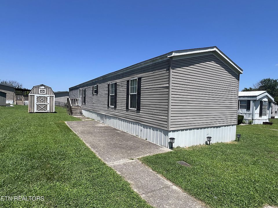 1st image of 727 Stonegate Dr