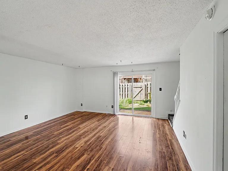 9626 Vinca Cir #D — Photo 20