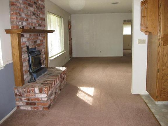 2nd image of 3980 Partridge Ave