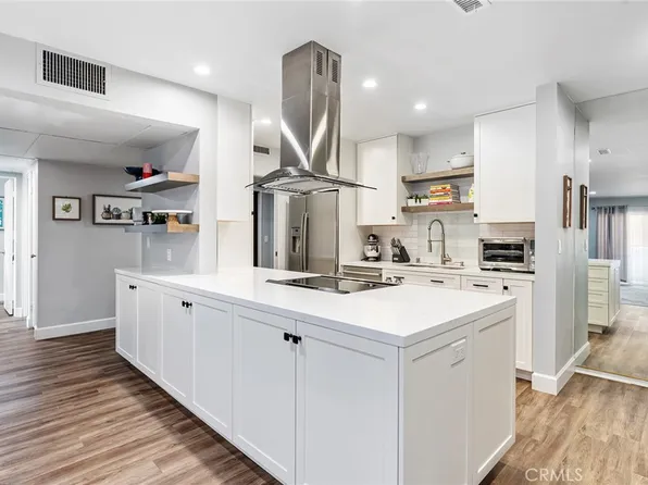5454 Zelzah Ave APT 312, Encino, CA 91316