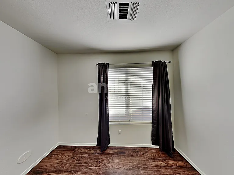 1303 N Balboa Dr — Photo 17