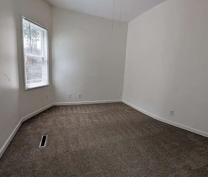 3107 Dupont Ave N #1 — Photo 8