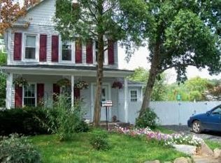 868 White St, Stroudsburg, PA 18360