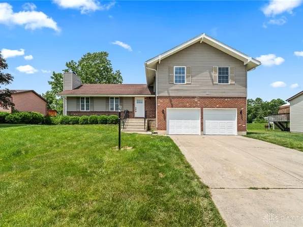 4071 Laguna Rd, Dayton, OH 45426