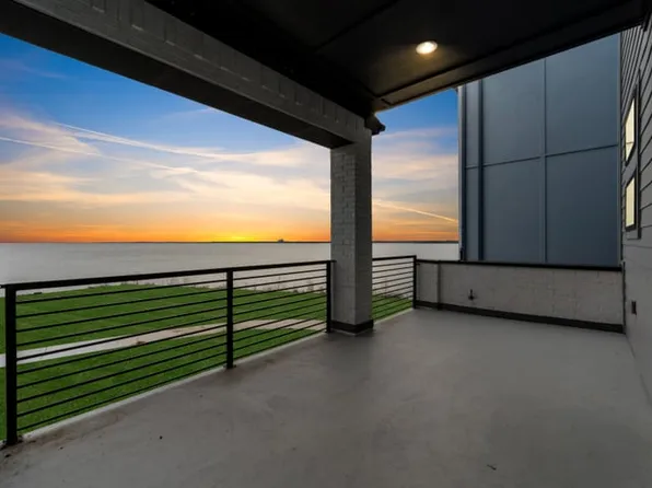 8609 Secretariat Dr, Rowlett, TX 75088