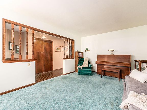 5th image of 420 Liberty Ln