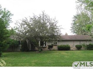 7955 Cogswell St, Romulus, MI 48174