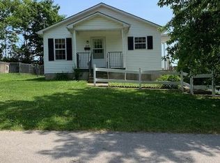 210 E 12th St, Millersburg, KY 40348