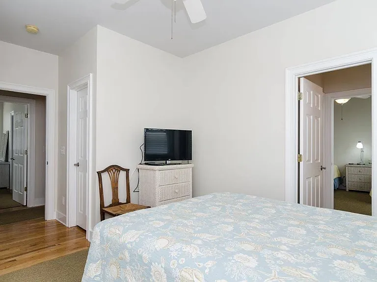 216 S Lumina Ave #B — Photo 26