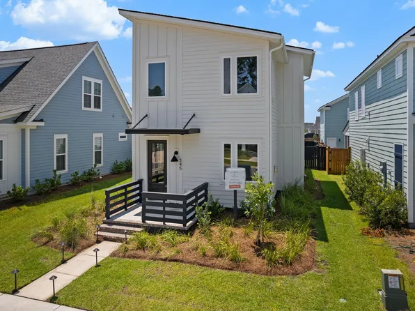345 Trailmore Ln, Summerville, SC 29486