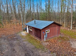 W5065 Bear Paw Rd, Amberg, WI 54102