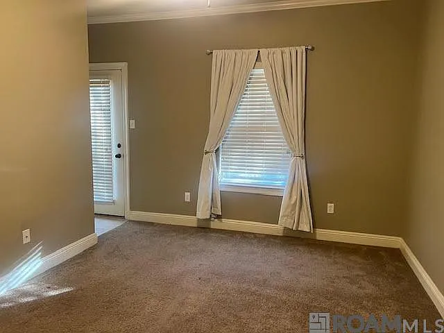828 Meadow Bend Dr #C — Photo 18