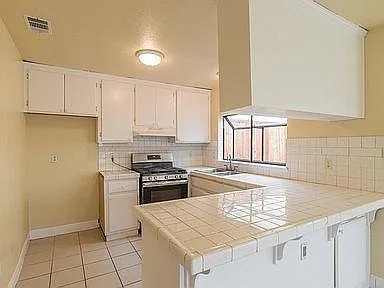9374 Kirkby Ln — Photo 2