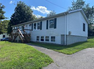 11 Maybrey Dr, Westerly, RI 02891
