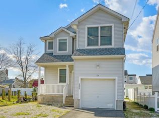 136 Gary Rd, Toms River, NJ 08753