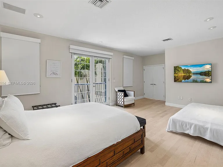 21103 NE 38th Ave — Photo 27