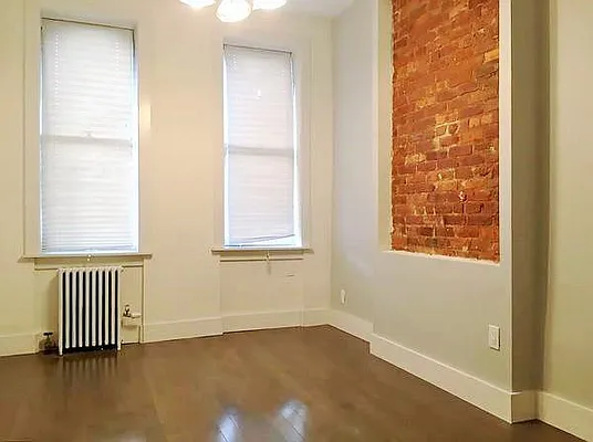 Rented by Premier Metro Realty Corp | media 27