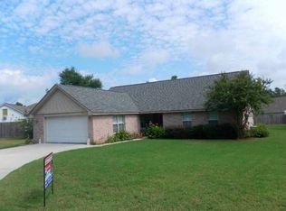 2556 Audubon Pl, Biloxi, MS 39531