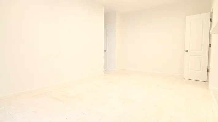 Rented by Nooklyn NYC LLC | media 5