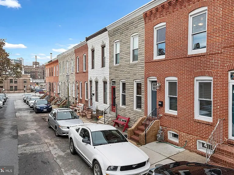1469 Stevenson St — Photo 2