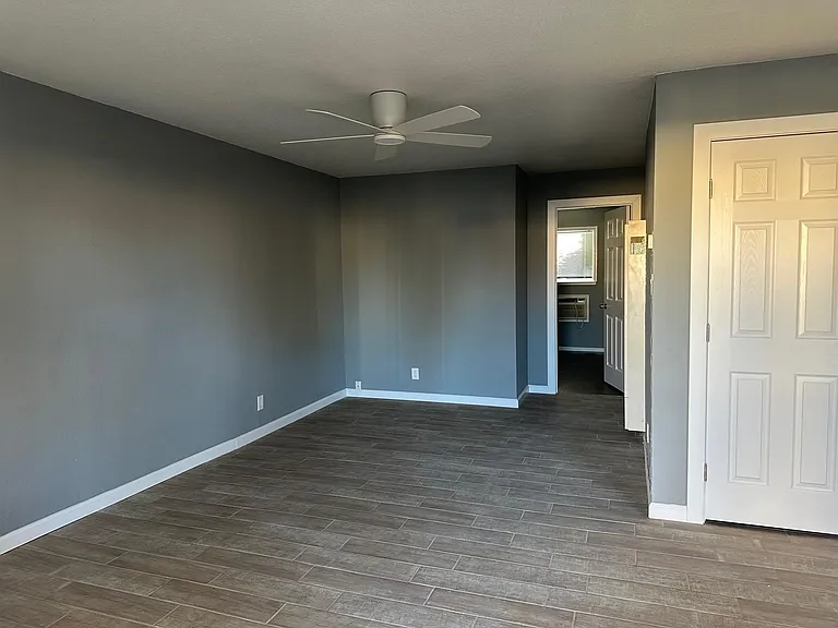 841 Washington St #3 — Photo 6