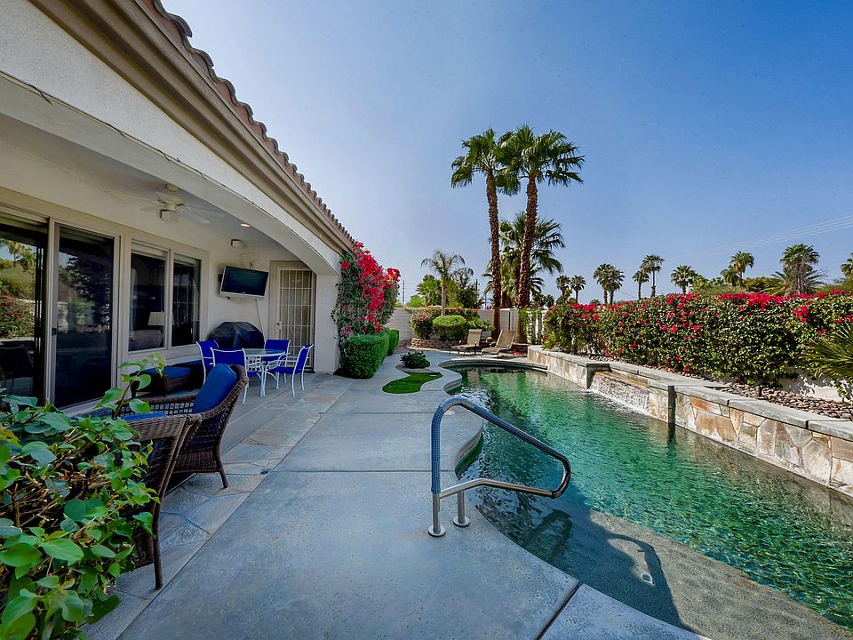 1st image of 80598 Avenida Santa Marta