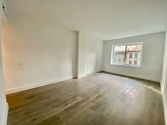 Rented by NY Living Solutions | media 6