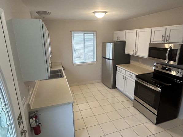 157 Atwater St APT B