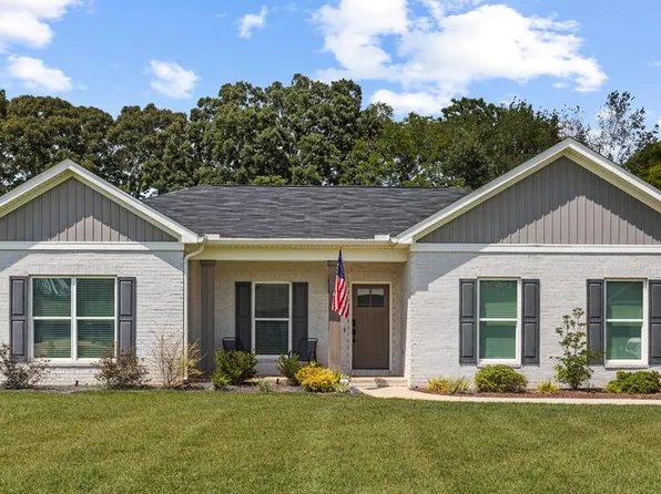 190 Magnolia Ln, Newton, AL 36352