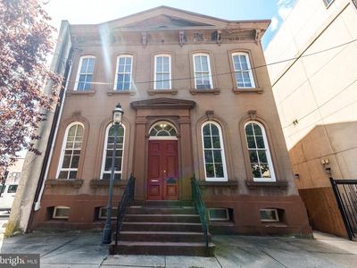 318 Bainbridge St, Philadelphia, PA, 19147