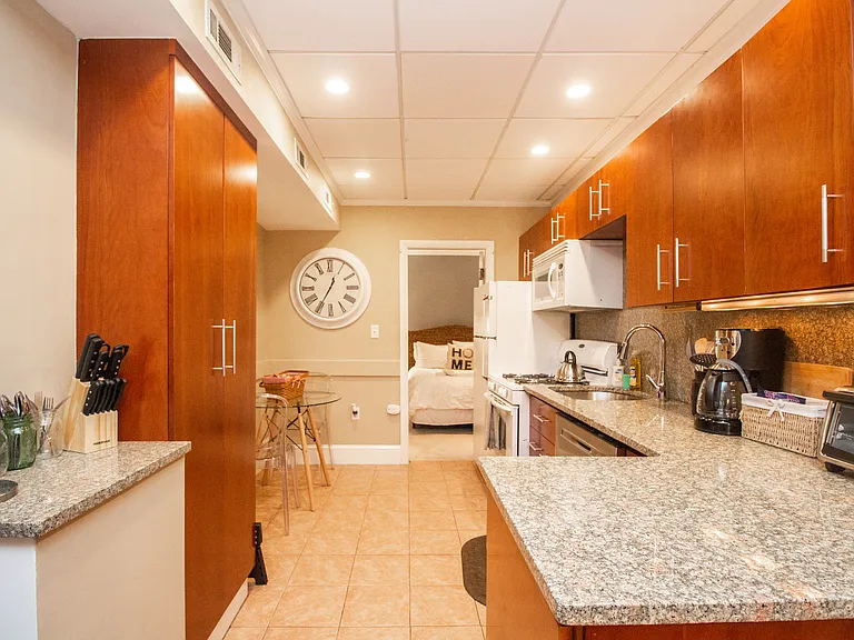 1253 Beacon St #4BB — Photo 10
