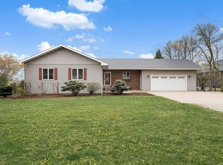602 6th St S, Ellendale, MN 56026