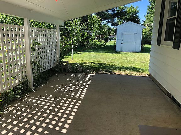 Covered patio