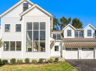 81 Kimball Beach Rd, Hingham, MA 02043