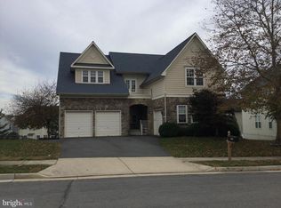 9019 Raging Water Dr, Bristow, VA 20136