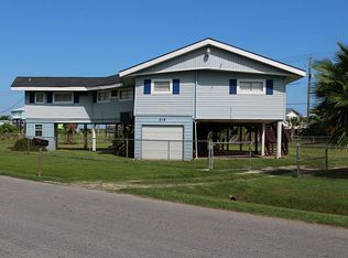 219 Fort Velasco Dr, Surfside Beach, TX 77541
