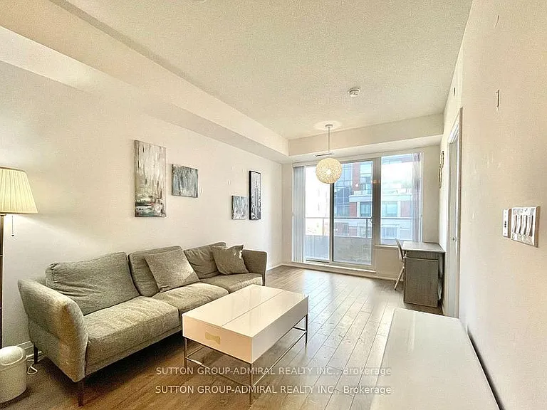 18 Uptown Dr #310 — Photo 7