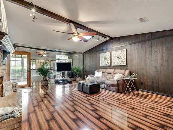 4th image of 7316 Sorrell Ct