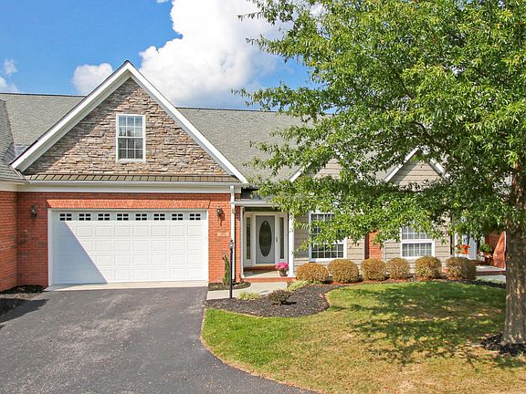 3rd image of 6820 Sahalee Cir