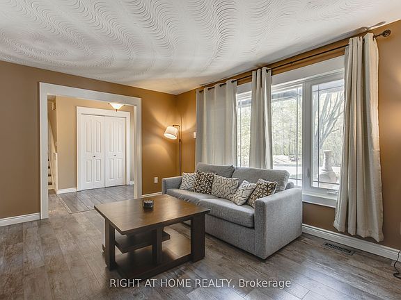 4th image of 119 Timcourt Dr