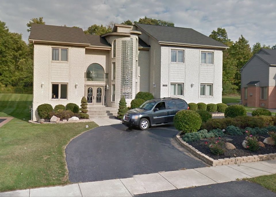 1st image of 6653 Queen Anne Dr