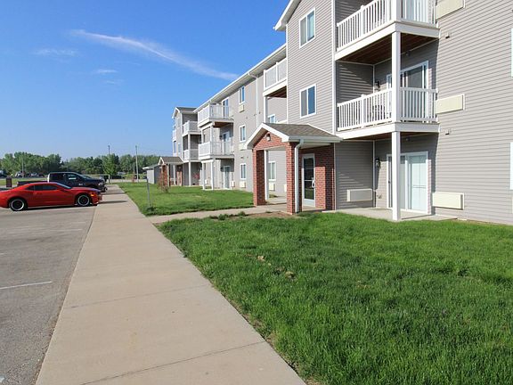 4th image of 1776 15th Ave SE #28